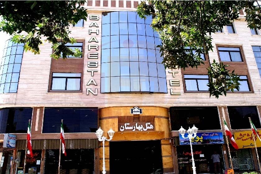 معرفی بهترین هتلهای شهر رشت معرفی بهترین هتلهای شهر رشت