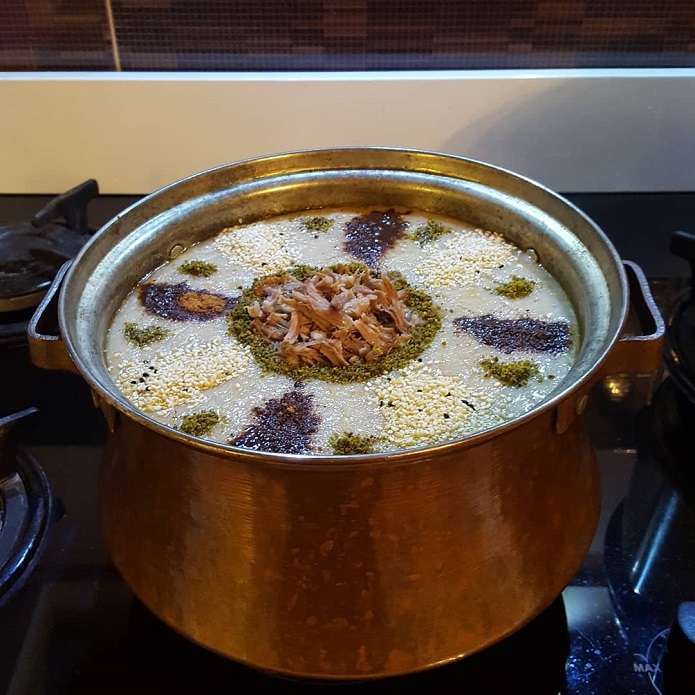 طرز تهیه آش گندم یزدی بدون گوشت