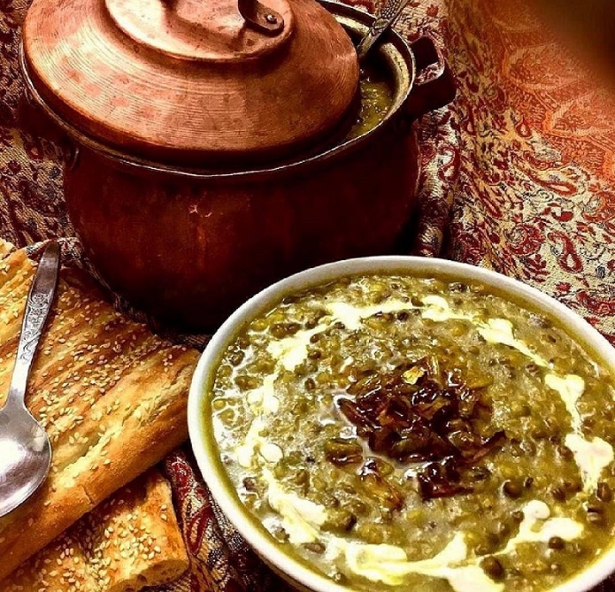 طرز تهیه آش گندم یزدی بدون گوشت