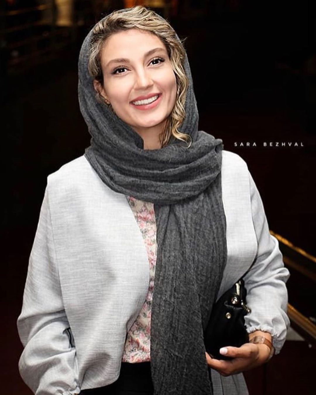 حدیث میرامینی با موهای بلوند در کنارش پسرش + عکس حدیث میرامینی با موهای بلوند در کنارش پسرش + عکس