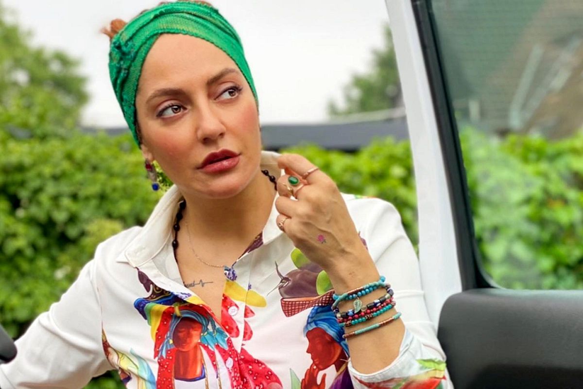 تتو عجیب مهناز افشار بر روی بدنش + عکس تتو عجیب مهناز افشار بر روی بدنش + عکس