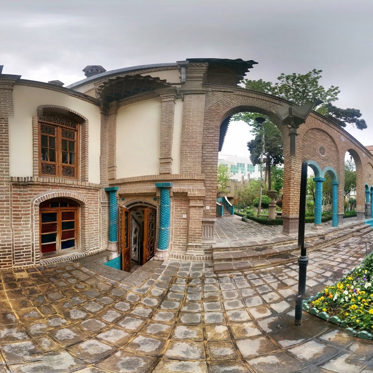 معرفی جاذبههای خانه موزه مقدم تهران معرفی جاذبههای خانه موزه مقدم تهران