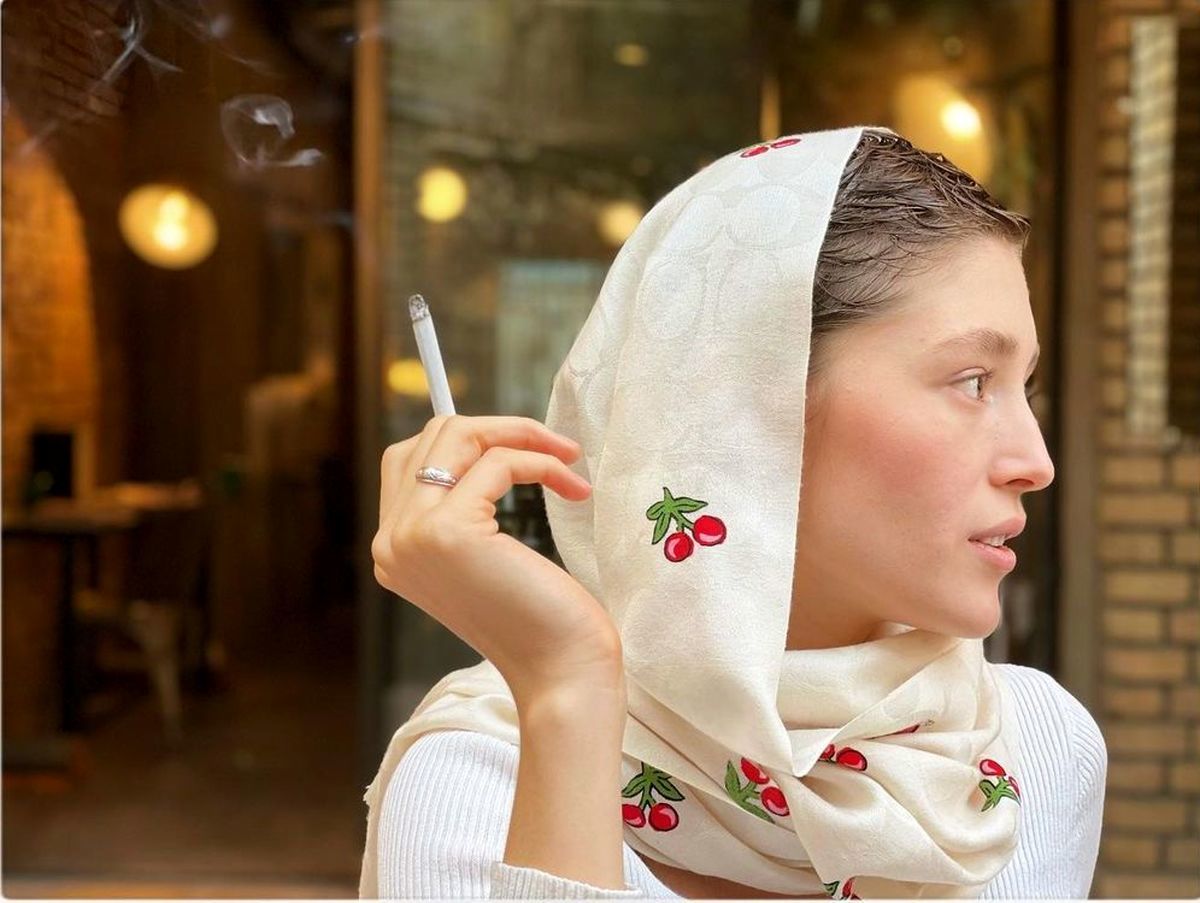استایل خوابیده فرشته حسینی با لباس پلنگی + عکس استایل خوابیده فرشته حسینی با لباس پلنگی + عکس
