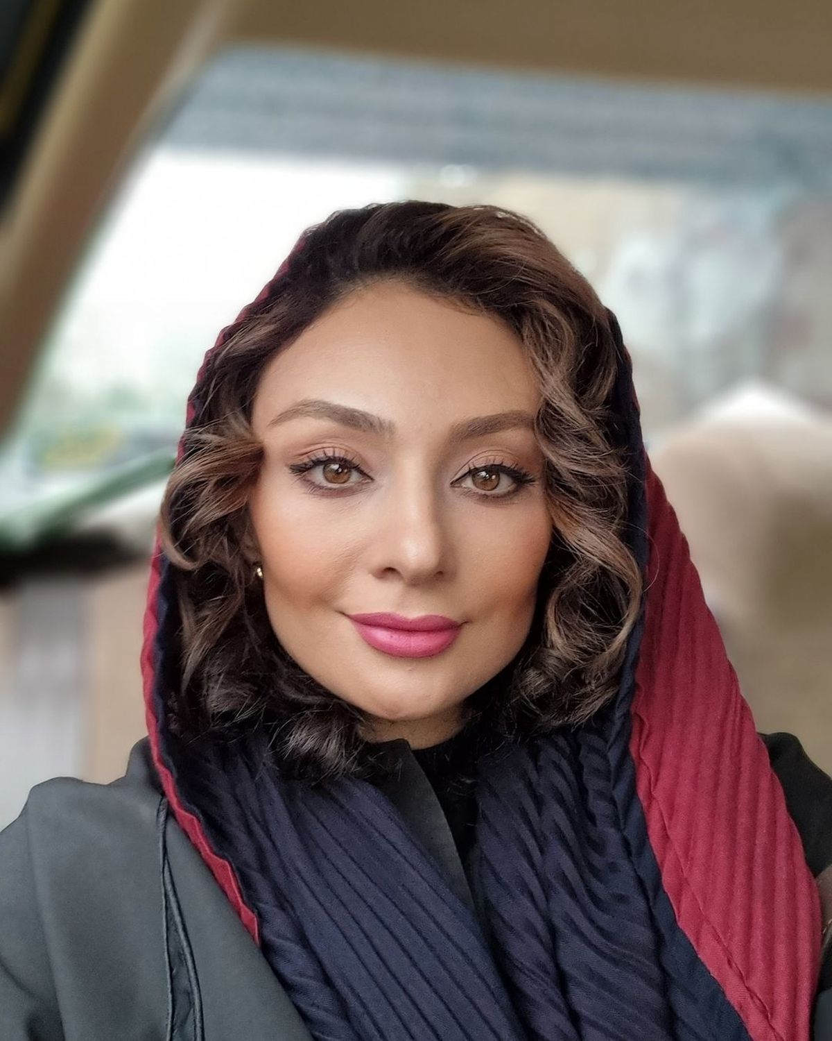 تیپ و استایل یکتا ناصر در طبیعت + عکس تیپ و استایل یکتا ناصر در طبیعت + عکس