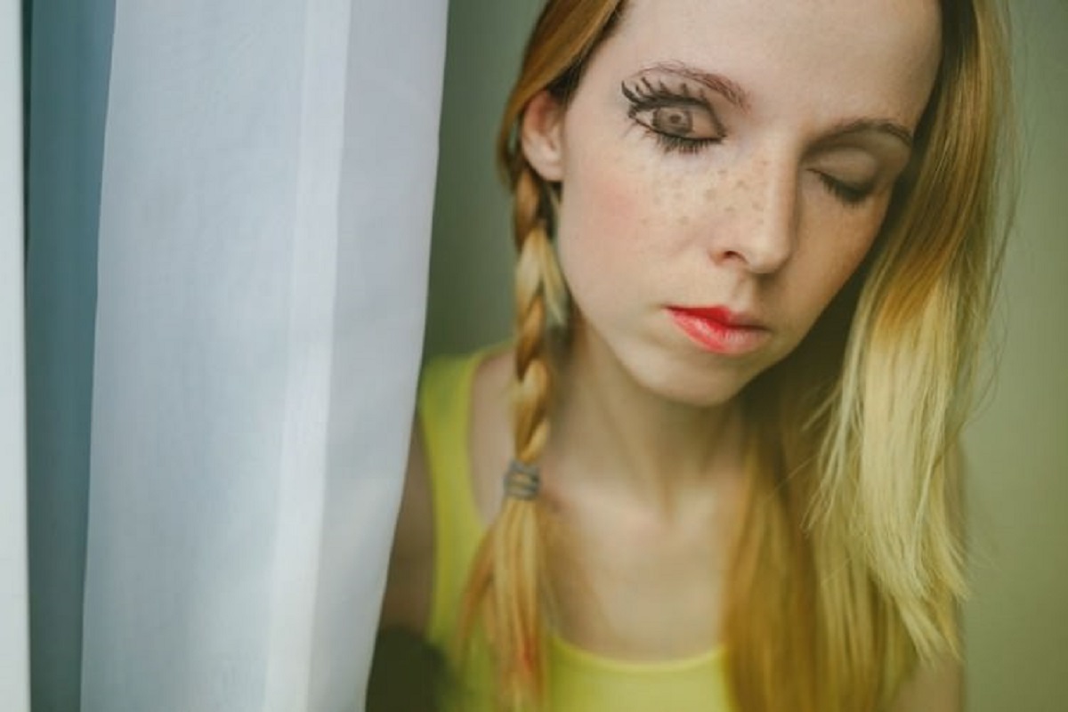 اختلال مسخ شخصیت - مسخ واقعیت چه ویژگیهایی دارد؟ اختلال مسخ شخصیت - مسخ واقعیت چه ویژگیهایی دارد؟