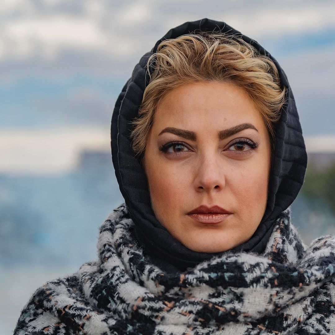 گریم طناز طباطبایی با موهای بلوند در سریال یاغی + عکس گریم طناز طباطبایی با موهای بلوند در سریال یاغی + عکس