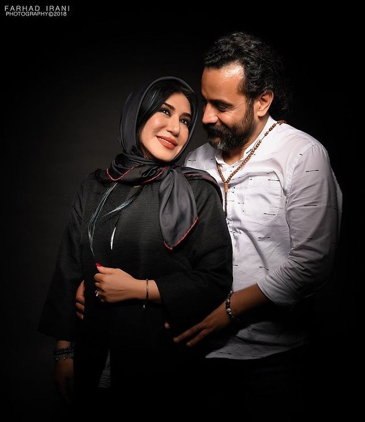 استایل نسیم ادبی با موهای خاکستری + عکس استایل نسیم ادبی با موهای خاکستری + عکس