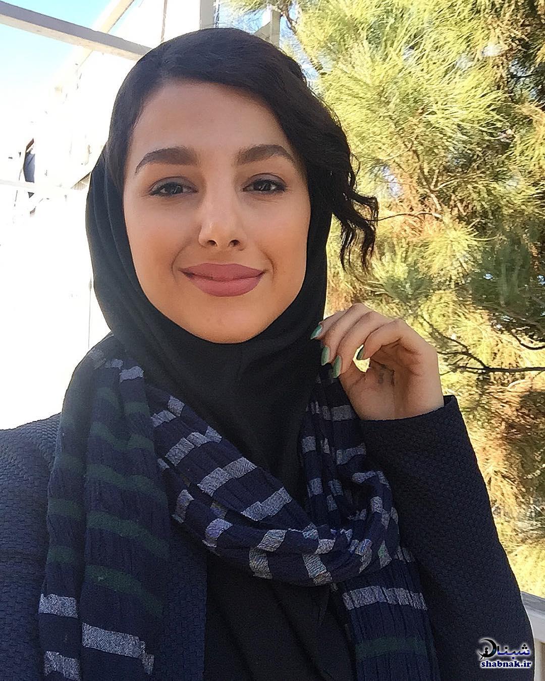 استایل جوانه دلشاد و خانواده اش در کنار ساحل + عکس استایل جوانه دلشاد و خانواده اش در کنار ساحل + عکس