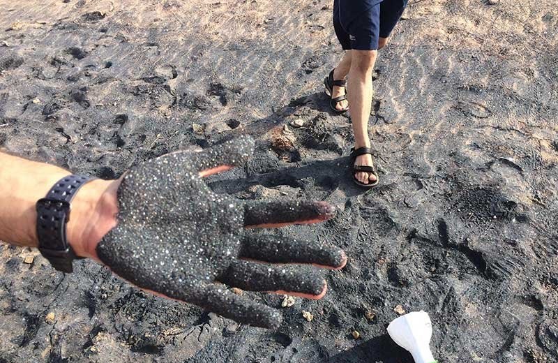 ساحل نقرهای جزیره هنگام ساحل نقرهای جزیره هنگام