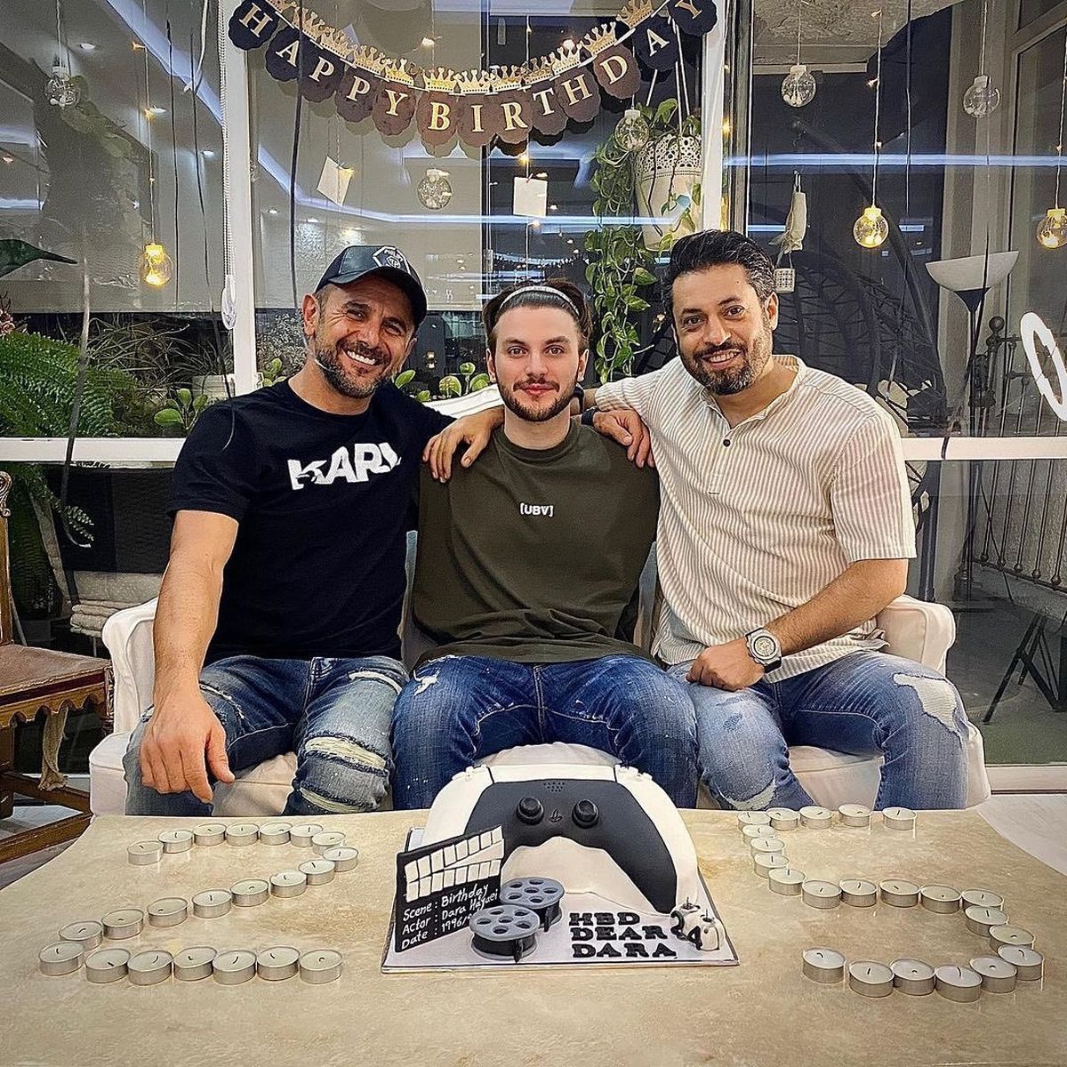 امین حیایی: تاریخ ثبت کرده که نه ظلم پایدار میماند و نه ظالم + عکس امین حیایی: تاریخ ثبت کرده که نه ظلم پایدار میماند و نه ظالم + عکس