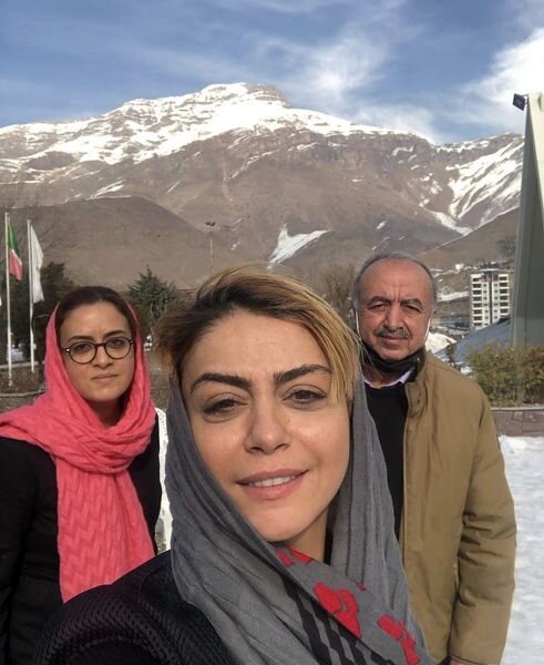 اشکهای شبنم فرشادجو بعد از مواجه با گشت ارشاد + عکس اشکهای شبنم فرشادجو بعد از مواجه با گشت ارشاد + عکس