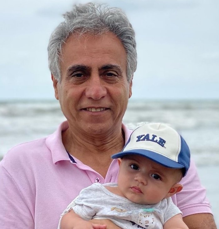 واکنش بیژن امکانیان نسبت به کشته شدن جوان سنندجی + عکس واکنش بیژن امکانیان نسبت به کشته شدن جوان سنندجی + عکس