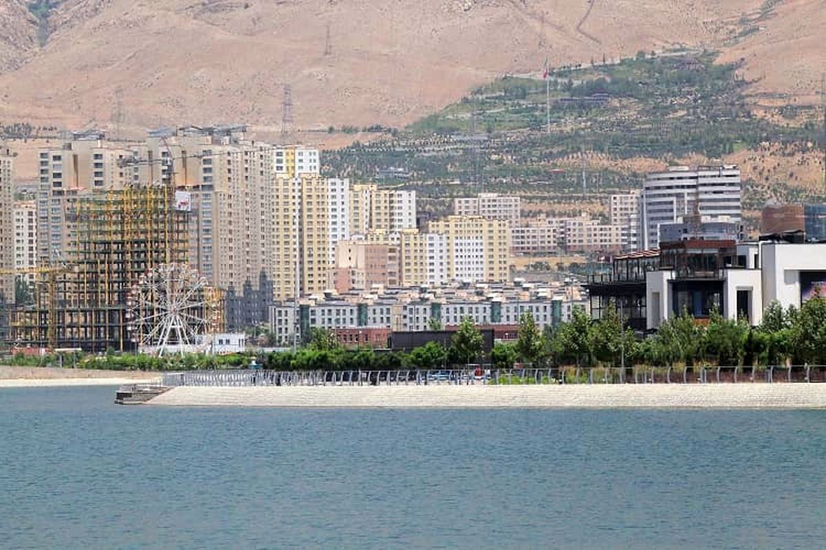معرفی جاذبههای بام لند چیتگر معرفی جاذبههای بام لند چیتگر