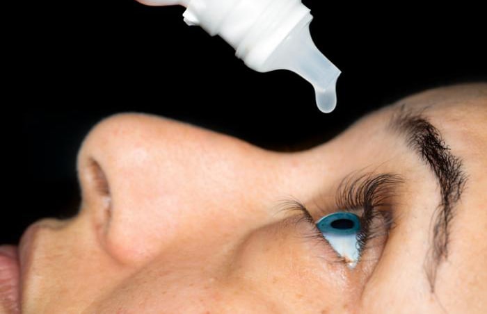 کمبودهای دورهای قطرههای چشمپزشکی کمبودهای دورهای قطره