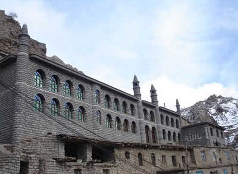 بهترین هتلها و اقامتگاههای استان کردستان بهترین هتلها و اقامتگاههای استان کردستان