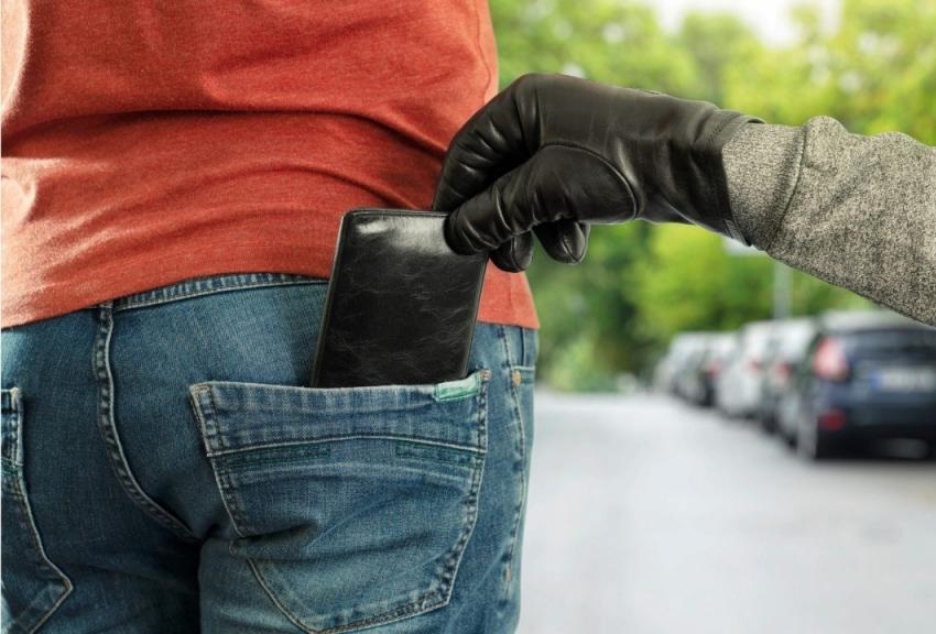 دزدی برای رد مال دزدی برای رد مال