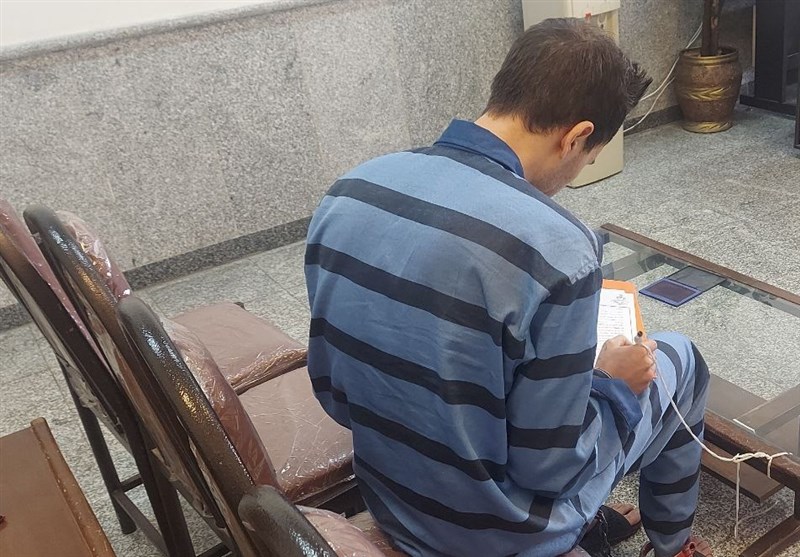 همکار کشی با دلایل عجیب