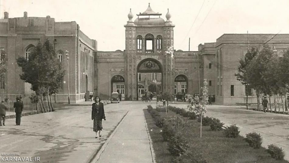 معرفی سردر تاریخی باغ ملی تهران