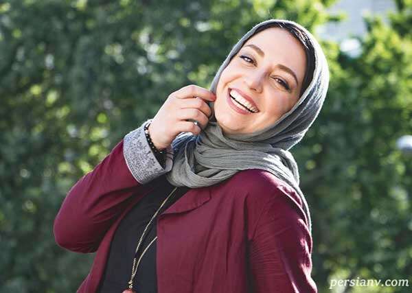 کشف حجاب مجری زن در خیابانهای تهران + فیلم کشف حجاب مجری زن در خیابانهای تهران + فیلم