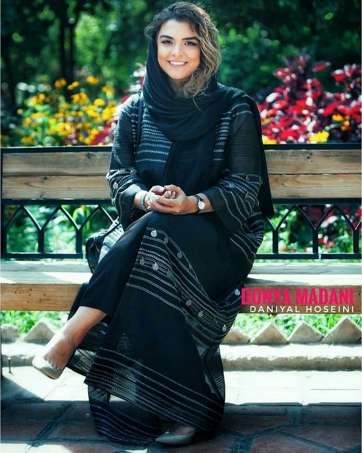 کشف حجاب دنیا مدنی در جشنواره فیلم کوتاه آلمان + عکس کشف حجاب دنیا مدنی در جشنواره فیلم کوتاه آلمان + عکس