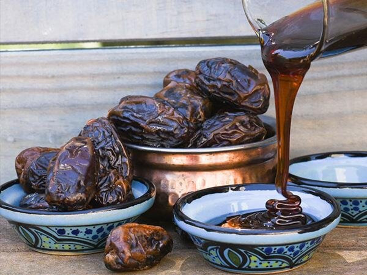 تاثیر شیره خرما در زایمان آسان