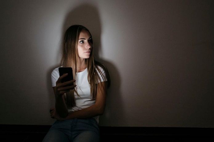 برخورد  درست با وسواس فکری دختران نوجوان