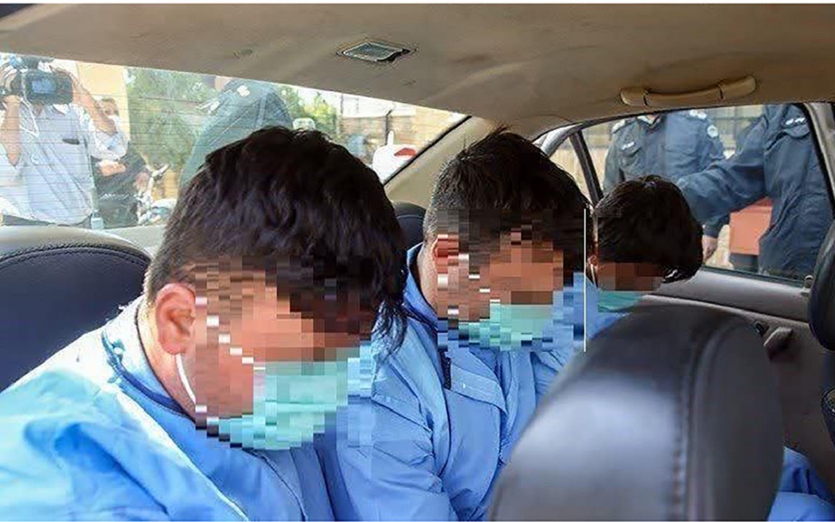 قتل کارتن خواب ها در کف خیابان قتل کارتن خواب ها در کف خیابان