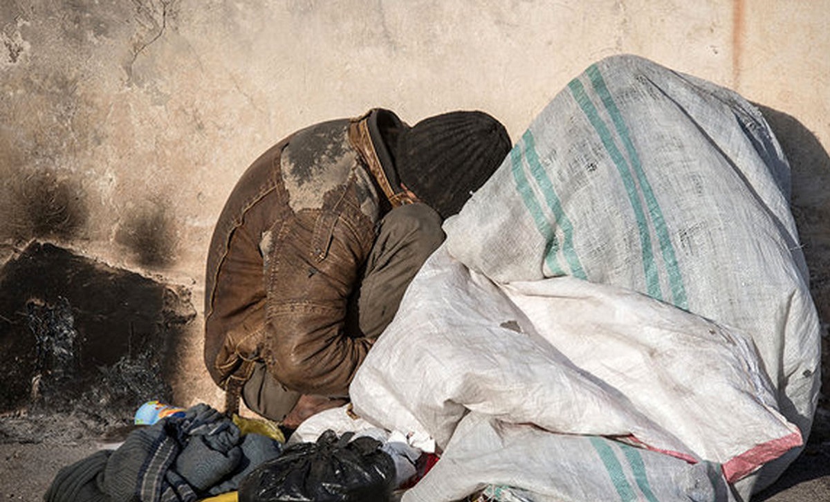 قتل کارتن خواب ها در کف خیابان قتل کارتن خواب ها در کف خیابان