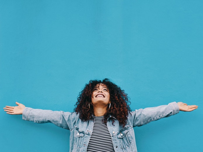 چرا شاد بودن برای برخی افراد سخت تر است؟ چرا شاد بودن برای برخی افراد سخت تر است؟