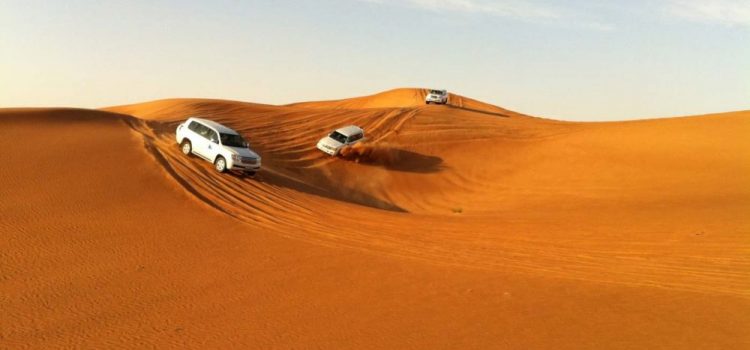 کویر گردی در قطر، یکی از جذابترین تفریحات در این کشور کویر گردی در قطر، یکی از جذابترین تفریحات در این کشور