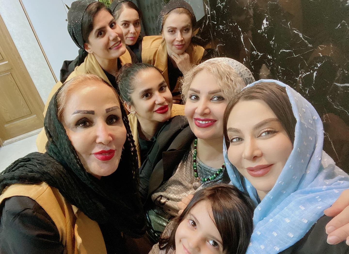 تصویر جنجالی فقیهه سلطانی از دماغ مهران رجبی! +عکس تصویر جنجالی فقیهه سلطانی از دماغ مهران رجبی! +عکس
