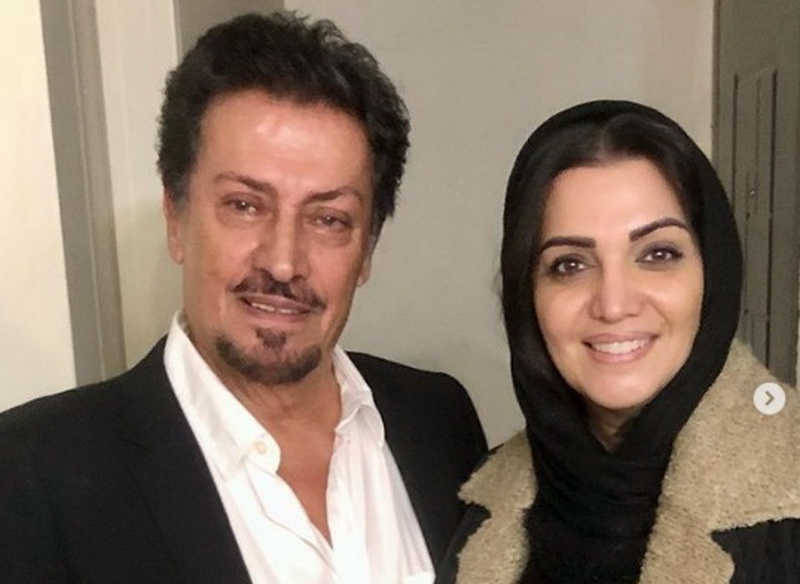 کشف حجاب الهام پاوه نژاد در کنار مزار پدرش +فیلم کشف حجاب الهام پاوه نژاد در کنار مزار پدرش +فیلم