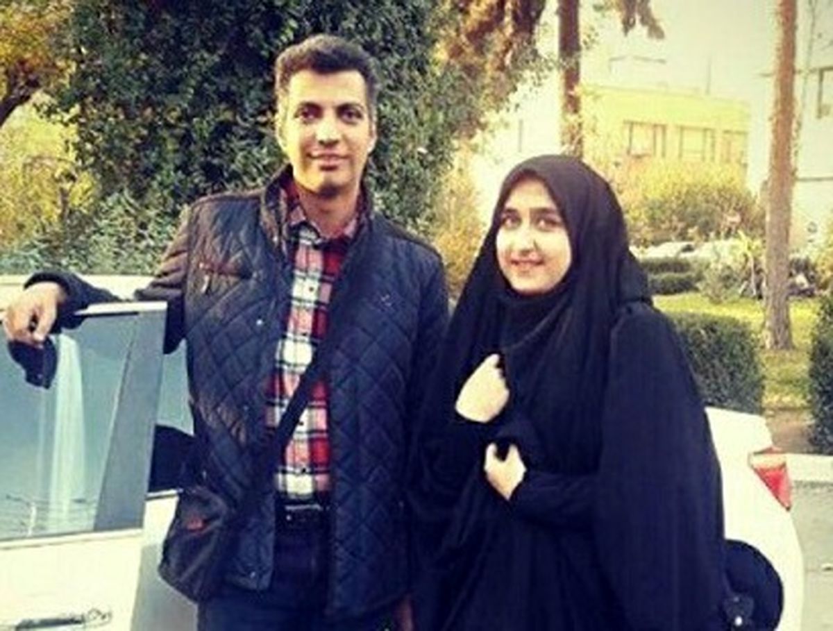 عادل فردوسی پور بر سر سفره ناهار دانشجویان شریف + عکس عادل فردوسی پور بر سر سفره ناهار دانشجویان شریف + عکس