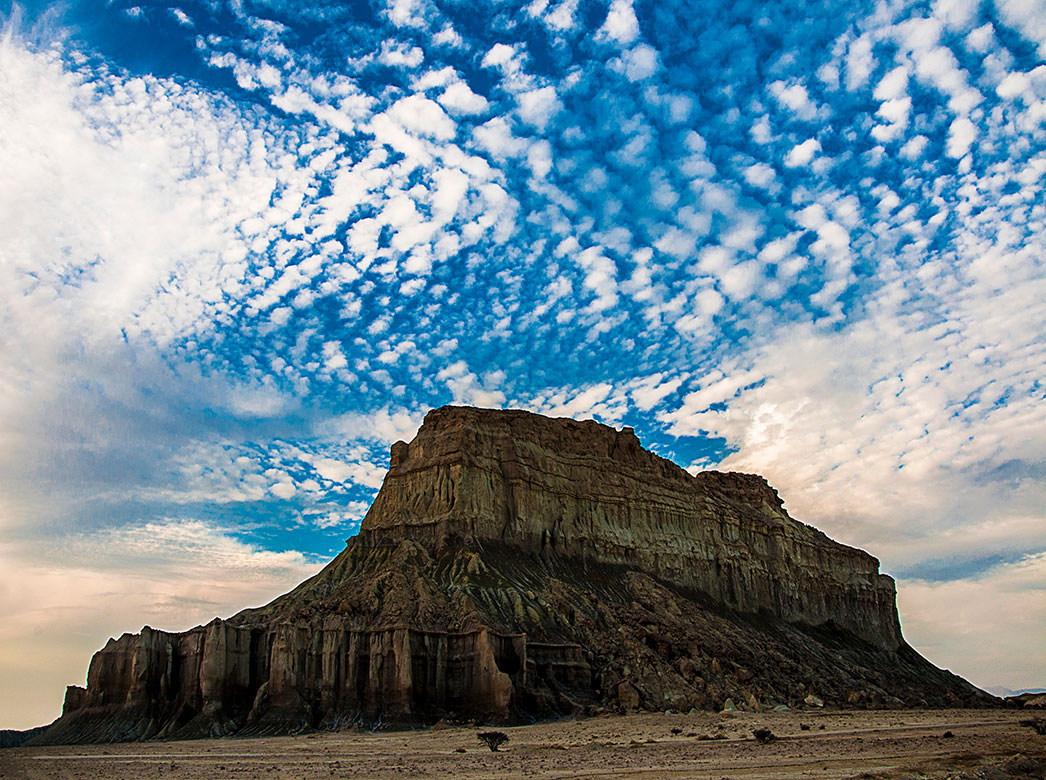 معرفی جاذبههای بام جزیره قشم معرفی جاذبههای بام جزیره قشم