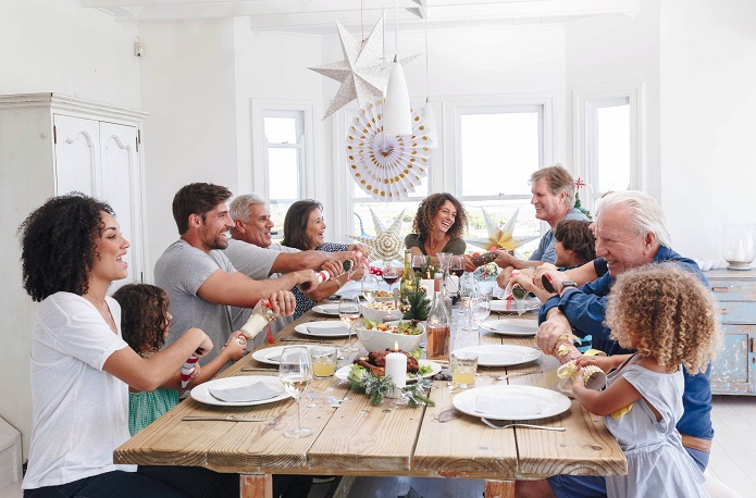 چگونه برای یک مهمانی خانوادگی آماده شویم؟