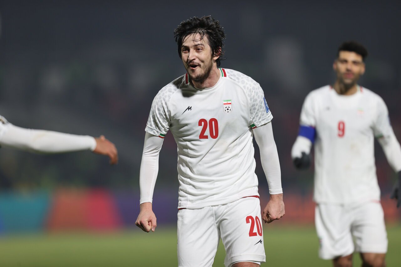 تفریح پدر و دختری سردار آزمون در دبی + عکس