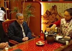 فیلم/رستوران گردی عراقچی در چین