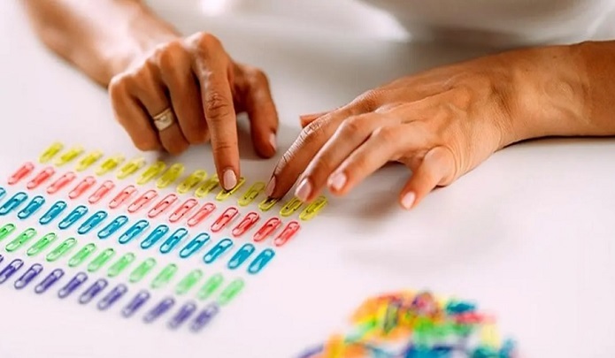 از انجمن وسواسی های گمنام چه میدانیم؟ از انجمن وسواسی های گمنام چه میدانیم؟