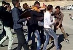 فیلم/ کتک کاری گروهی افغان‌ها در کرمان