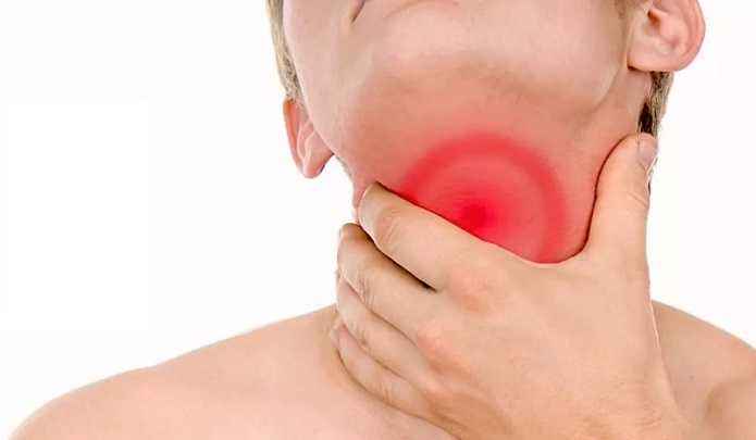 عمل لوزه سوم چیست؟