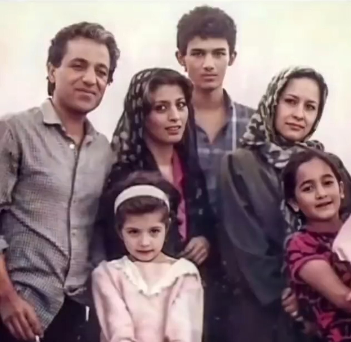 عکس/آزیتا حاجیان و خواننده قبل از انقلاب در یک قاب