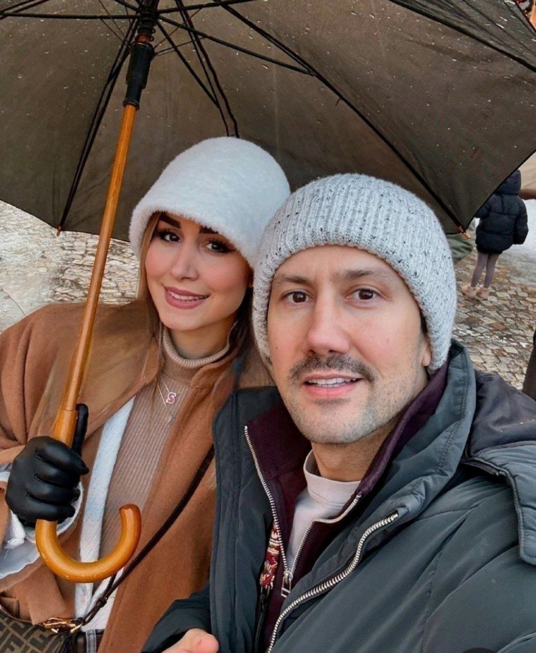 عکس/عاشقانه جدید شاهرخ استخری و همسرش
