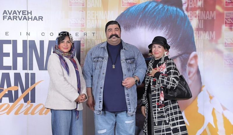 مادر جوان و زیبای سیما تیرانداز