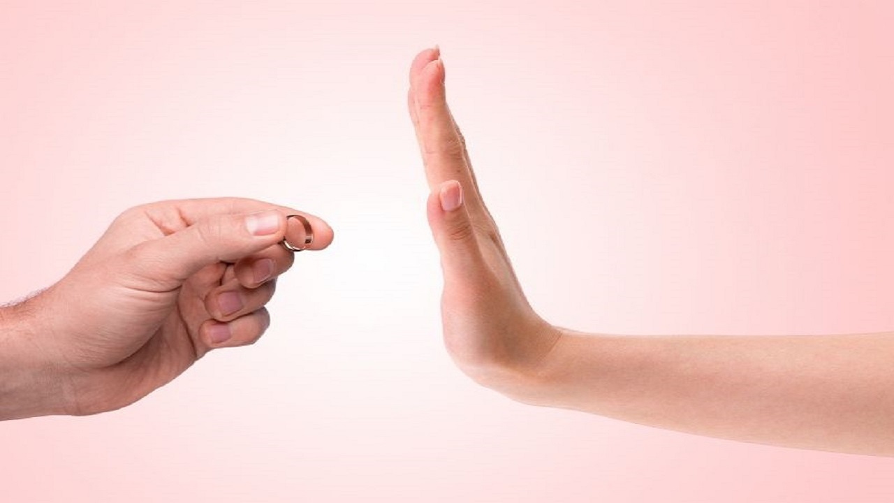 چه بهتر است مجرد بمانند؟