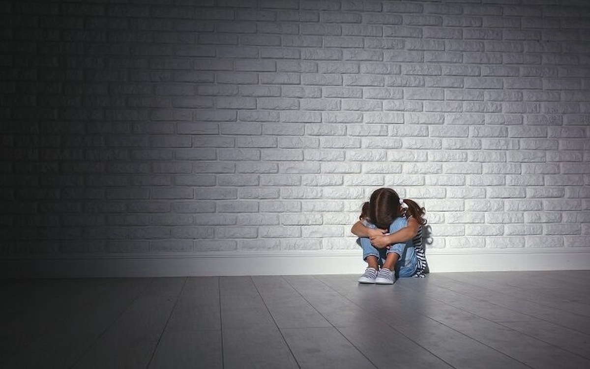 نشانههای آزار جنسی در کودکان نشانههای آزار جنسی در کودکان