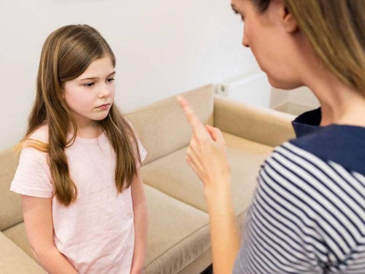 جملاتی که هرگز نباید به فرزند خود بگویید جملاتی که هرگز نباید به فرزند خود بگویید