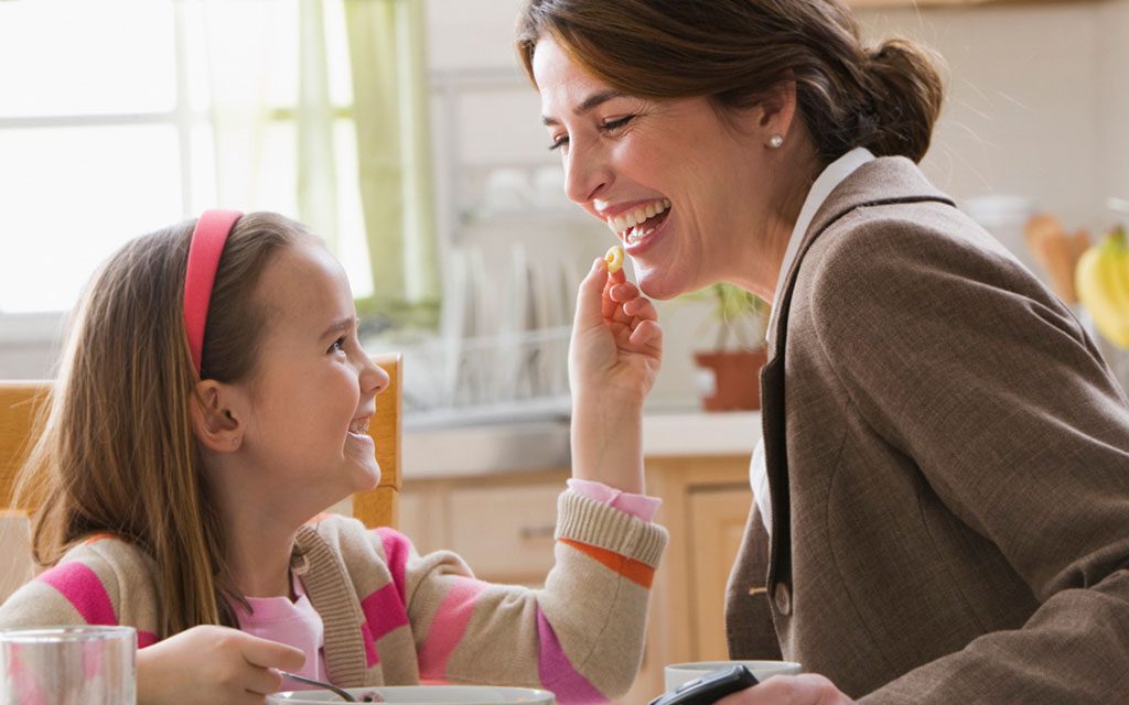 چگونه مادر شادابتری باشیم؟ چگونه مادر شادابتری باشیم؟