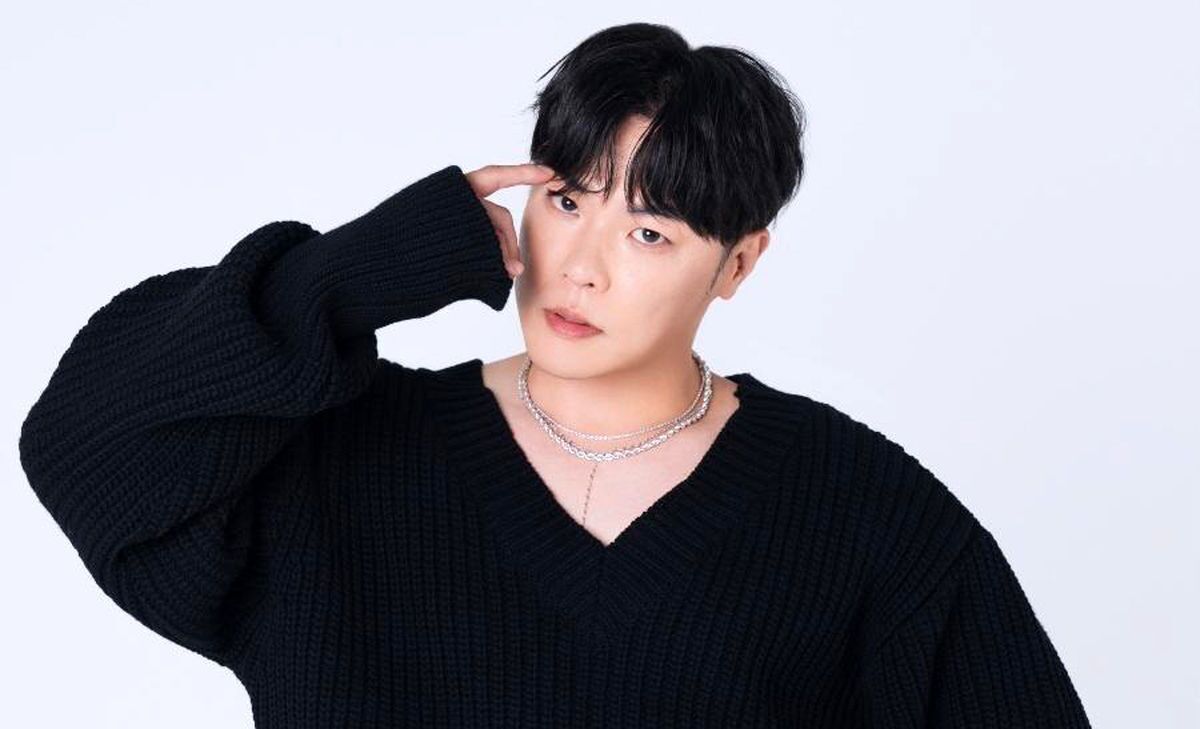 جسد خواننده جوان کرهای در خانهاش پیدا شد جسد خواننده جوان کرهای در خانهاش پیدا شد