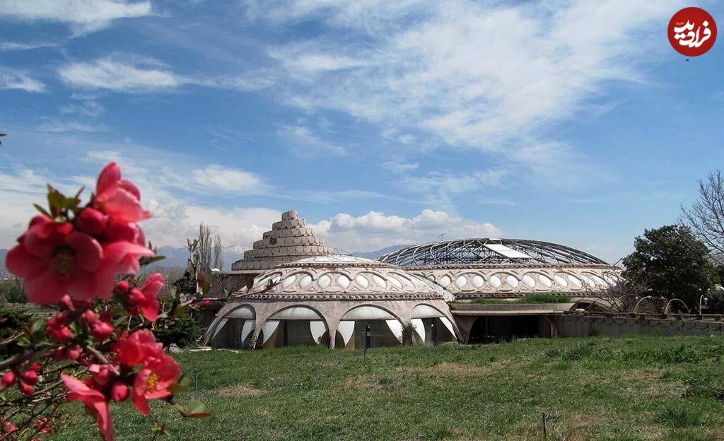 خانۀ یک میلیون دلاری شمس پهلوی؛ معماری «ارگانیک» در مهرشهر