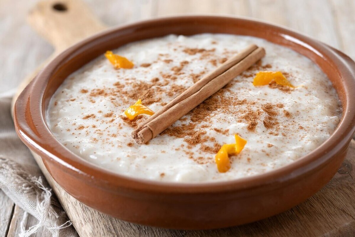 طرز تهیه فرنی سیب؛ فرنی خوشمزه برای افطار